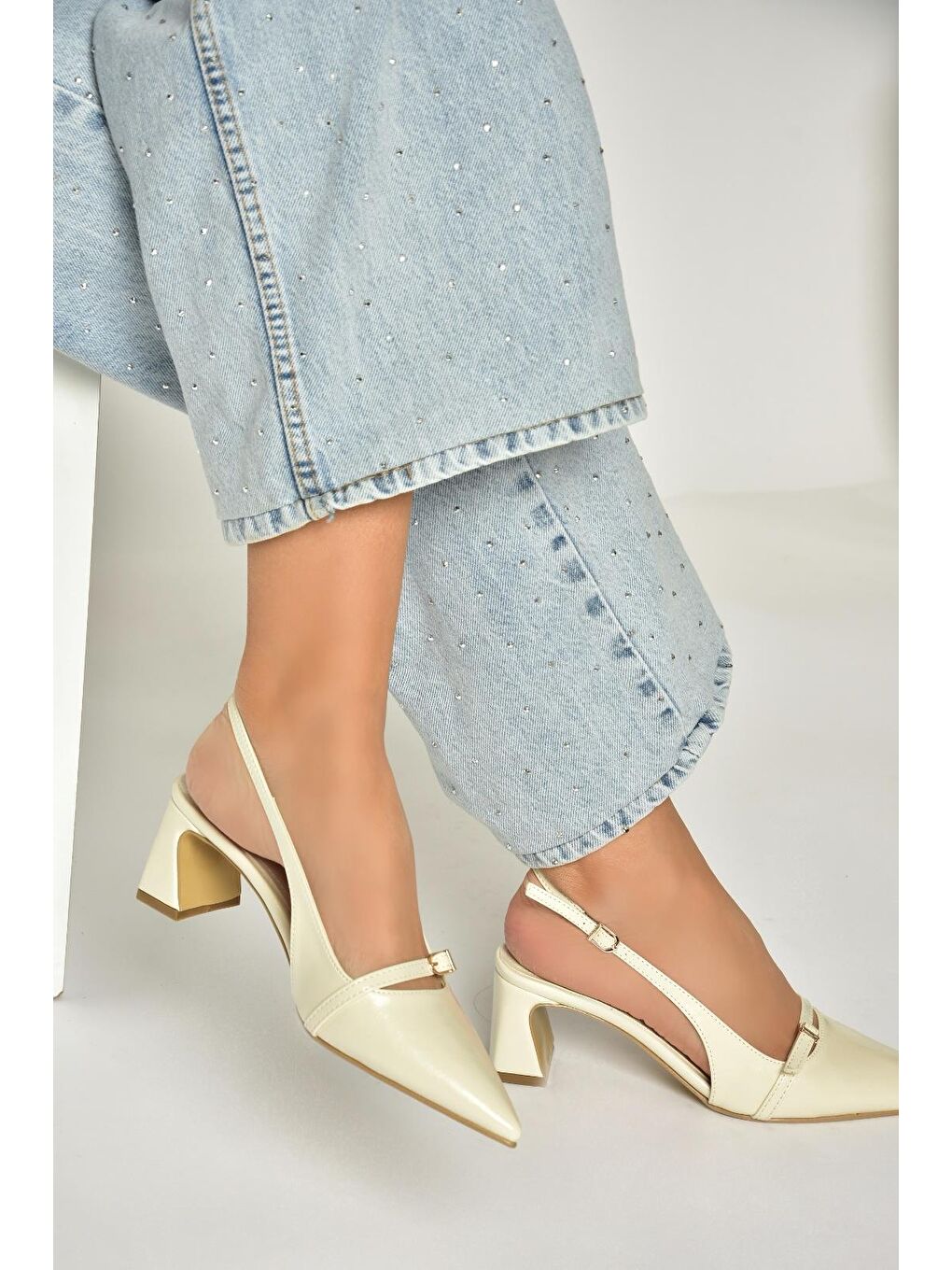 Bej Kadın Topuklu Ayakkabı U6540787-2