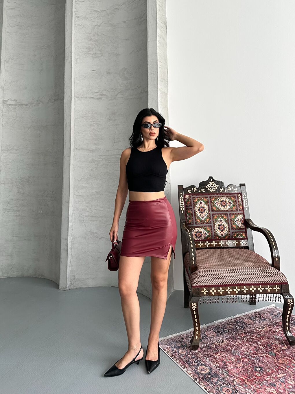 Yırtmaçlı Bordo Mini Deri Etek-2