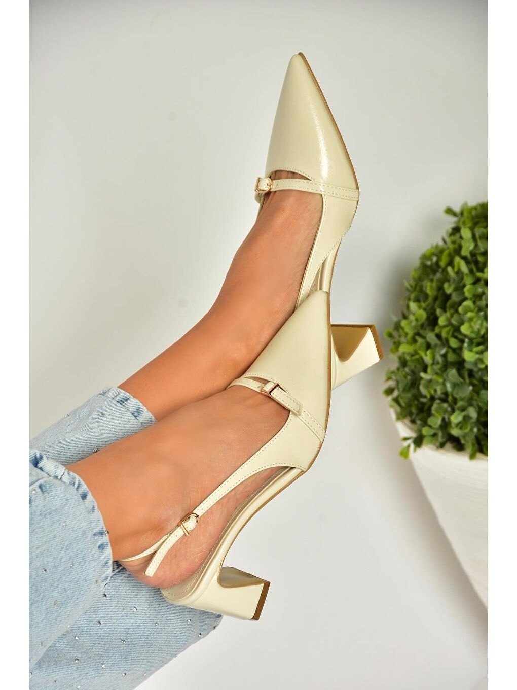 Bej Kadın Topuklu Ayakkabı U6540787-3