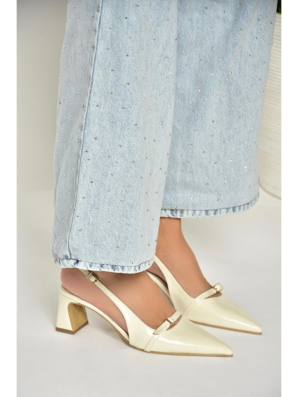 Bej Kadın Topuklu Ayakkabı U6540787-4