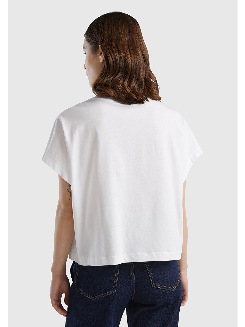 Kadın Beyaz %100 Pamuk Kimono Kollu Bisiklet Yaka Tişört-2