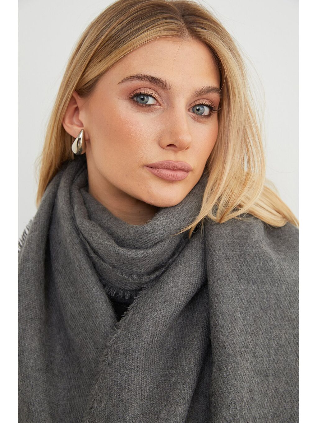 Gri Basic Şal-4