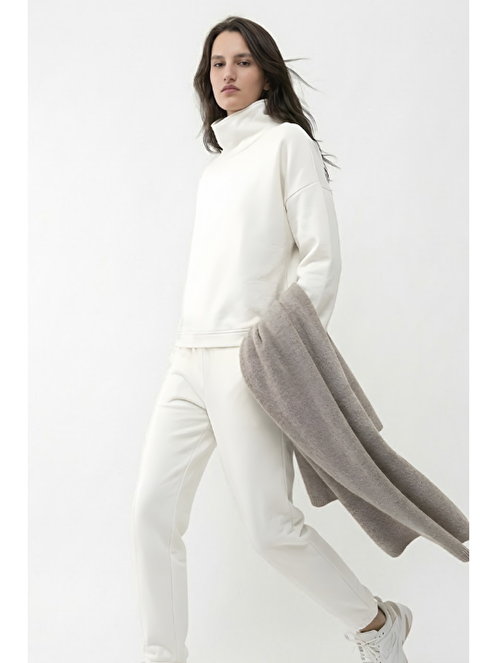 Üç İplik Polar Sweatshirt Ekru-3