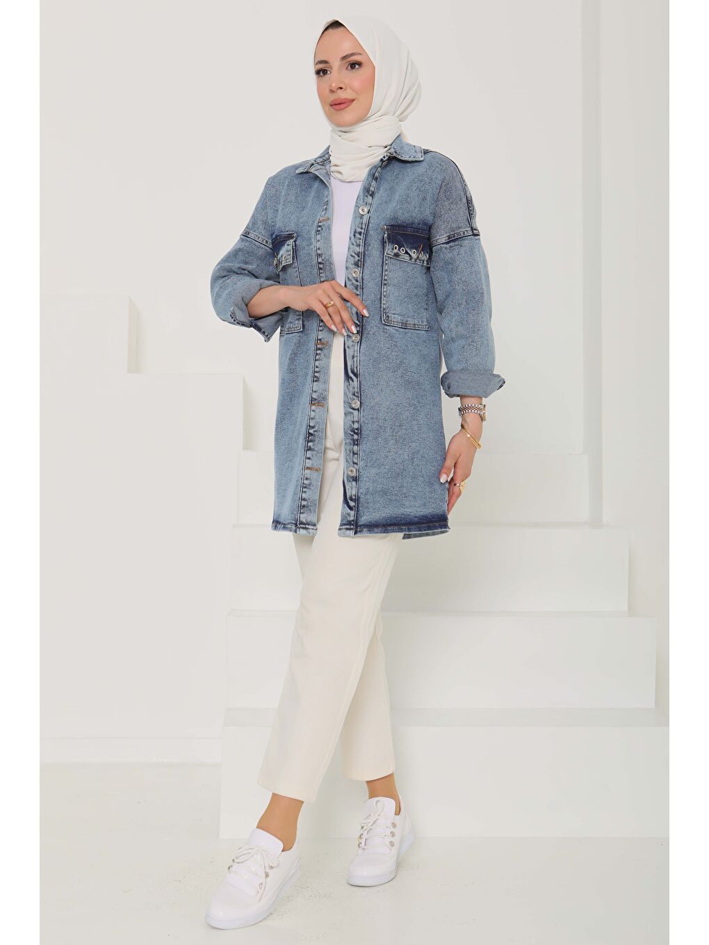 Kadın Oversize Kuş Gözü Cepli Jean Ceket Mavi   26579-4