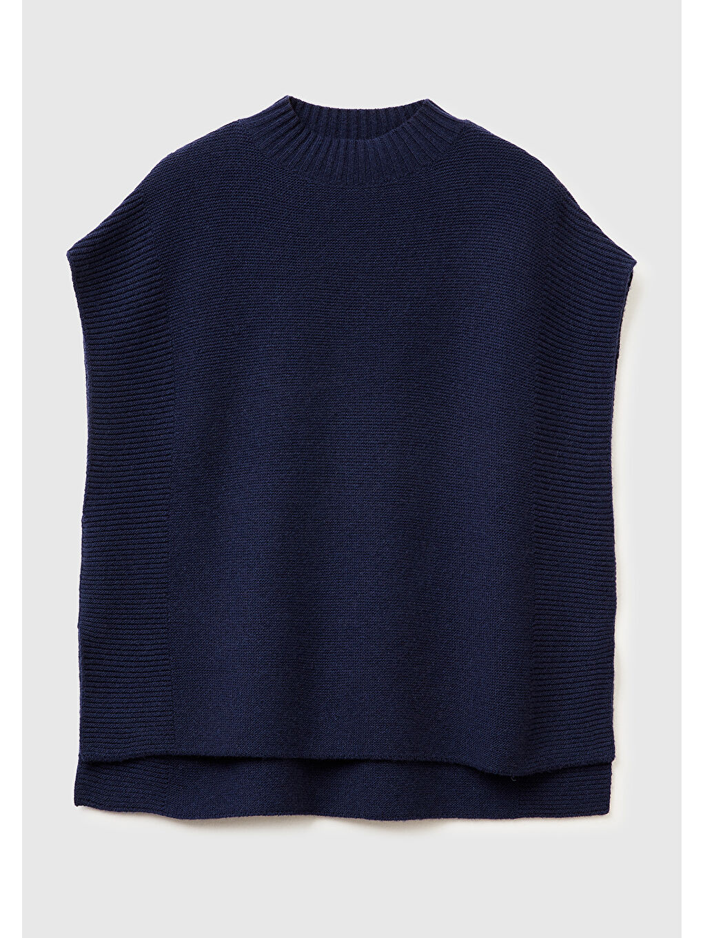 Kadın Lacivert Yün Karışımlı Ribana Detaylı Yırtmaçlı Kolsuz Kazak-1