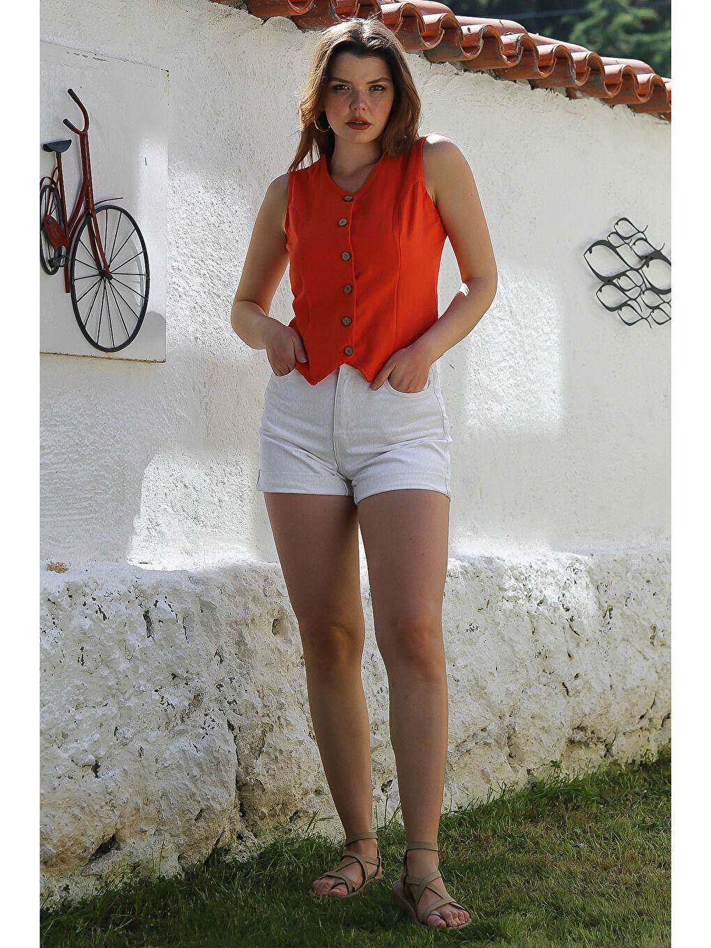 Kırmızı Narçiçeği V Yaka Düğmeli Yıkamalı Kulplu Casual Fitted Dokuma Yelek 55 45-3