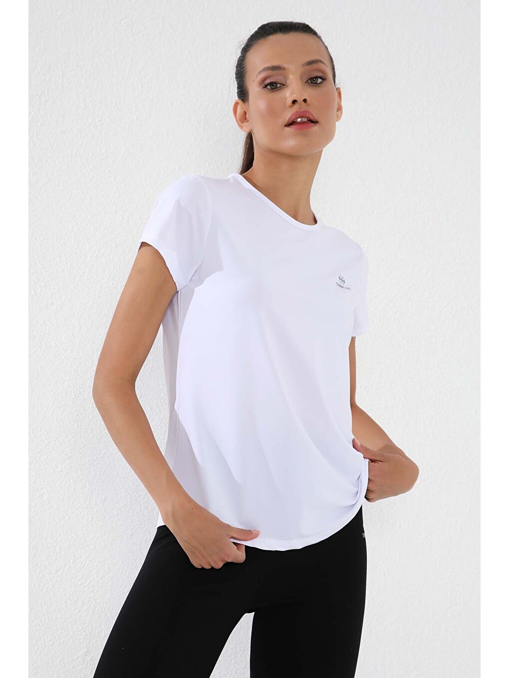 Standart Kalıp O Yaka 2li Paket Siyah-Beyaz Kadın T-Shirt - 97144-2