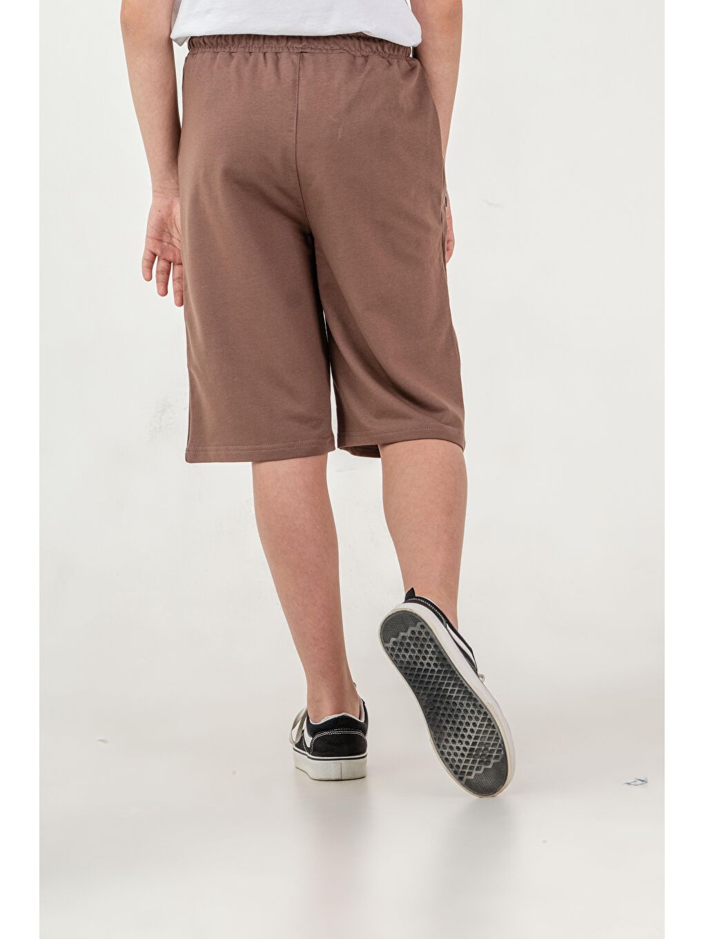 Kahverengi Sport Baskılı Cepler Fermuarlı Erkek Çocuk Şort-4