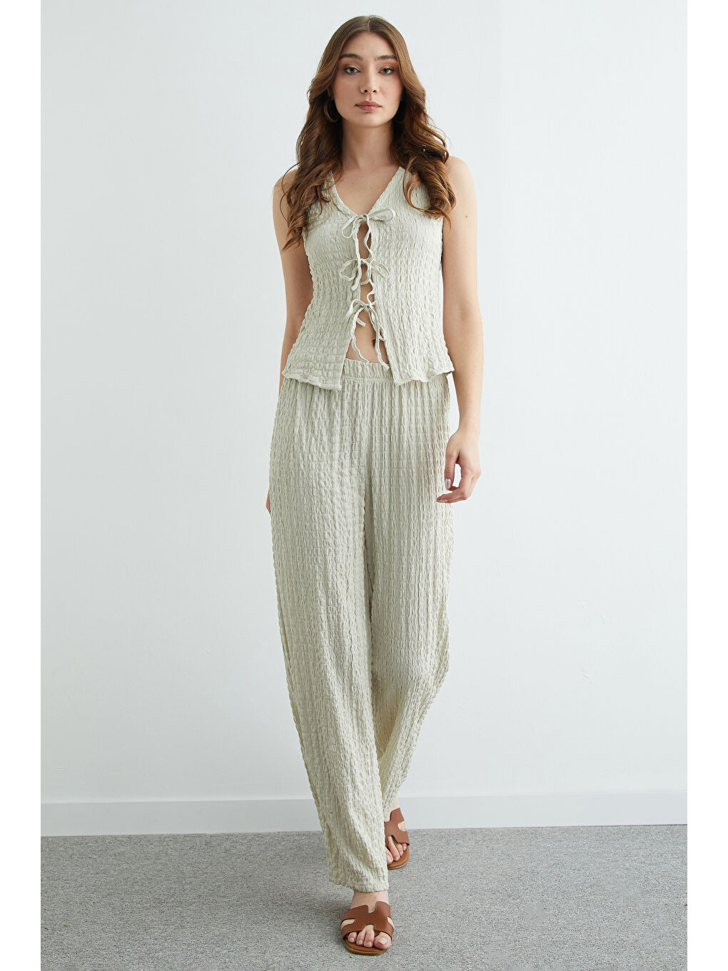 Bej Önden Bağlamalı Dokulu Yelekli 2 Li Takım-2