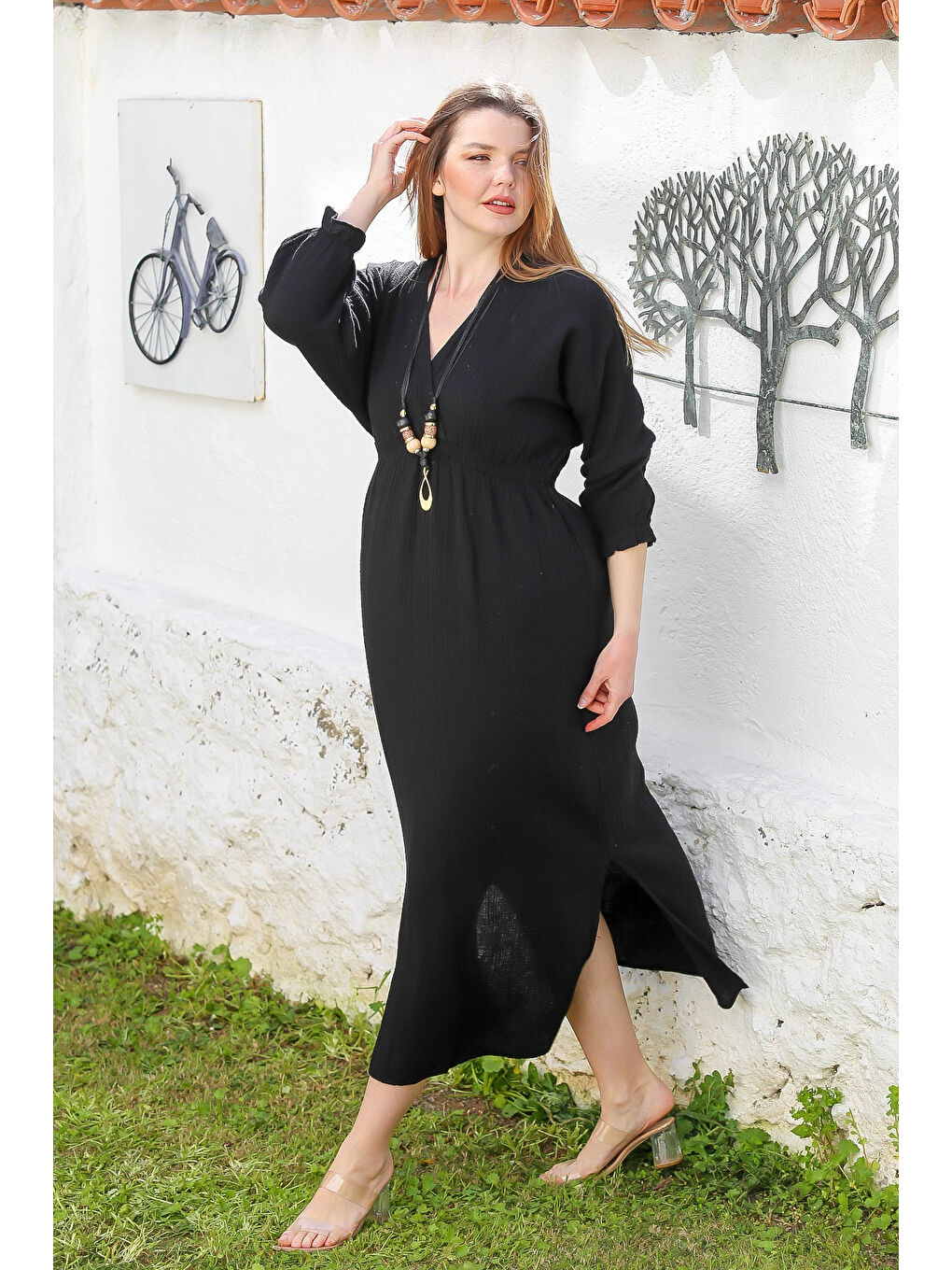 Siyah Kruvaze Yaka 3/4 Kol Yıkamalı Yırtmaçlı Casual Müslin Uzun Dokuma Elbise 130 60-2