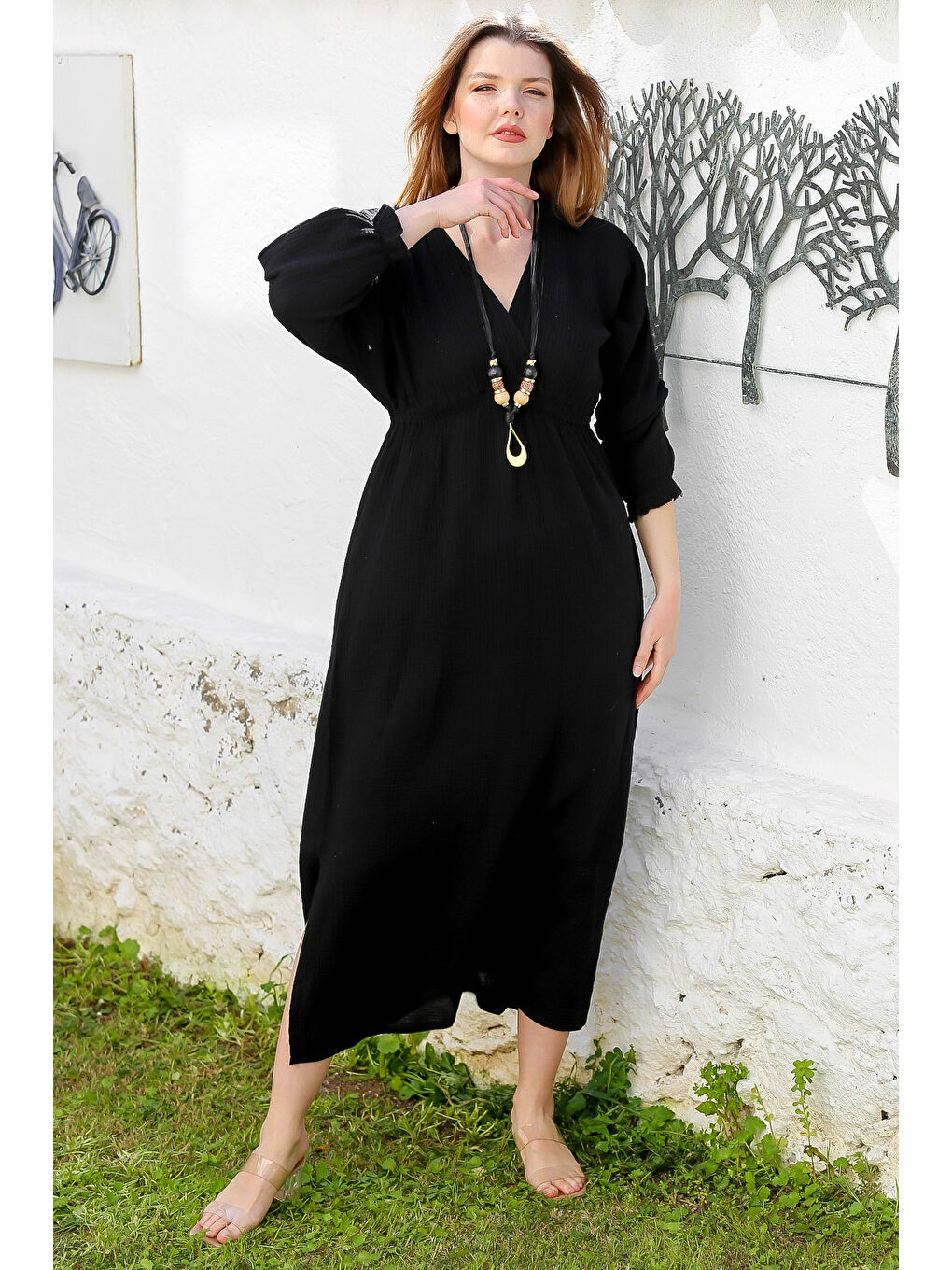 Siyah Kruvaze Yaka 3/4 Kol Yıkamalı Yırtmaçlı Casual Müslin Uzun Dokuma Elbise 130 60-3