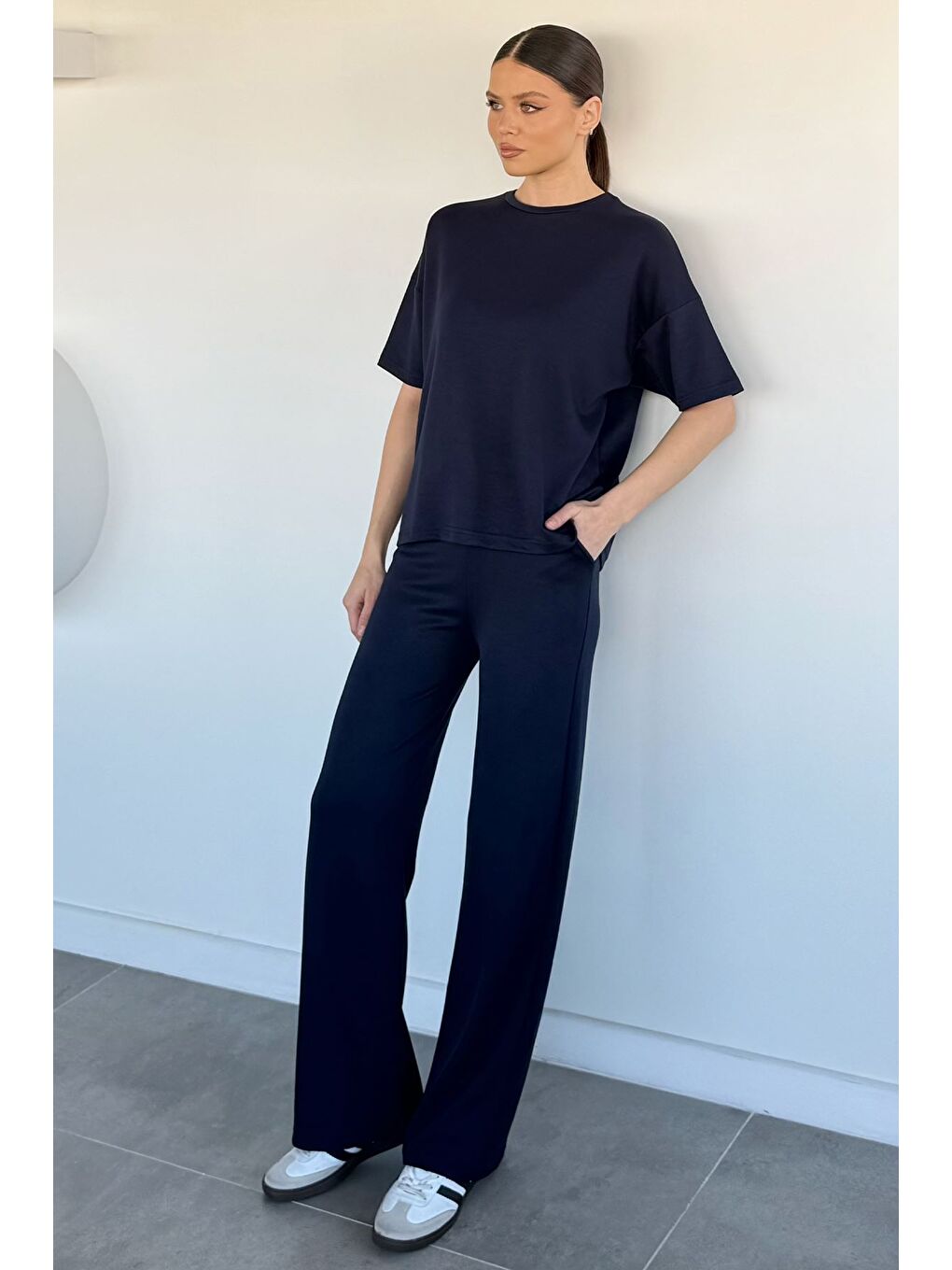 Lacivert Kadın Bisiklet Yaka Tişört Bel Lastikli Palazzo Pantolon İkili Takım