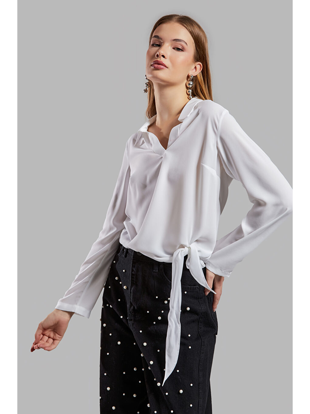 Beyaz Kadın Ekru Renk Yandan Bağcıklı İpek Kumaş Rahat Kesim Bluz-1