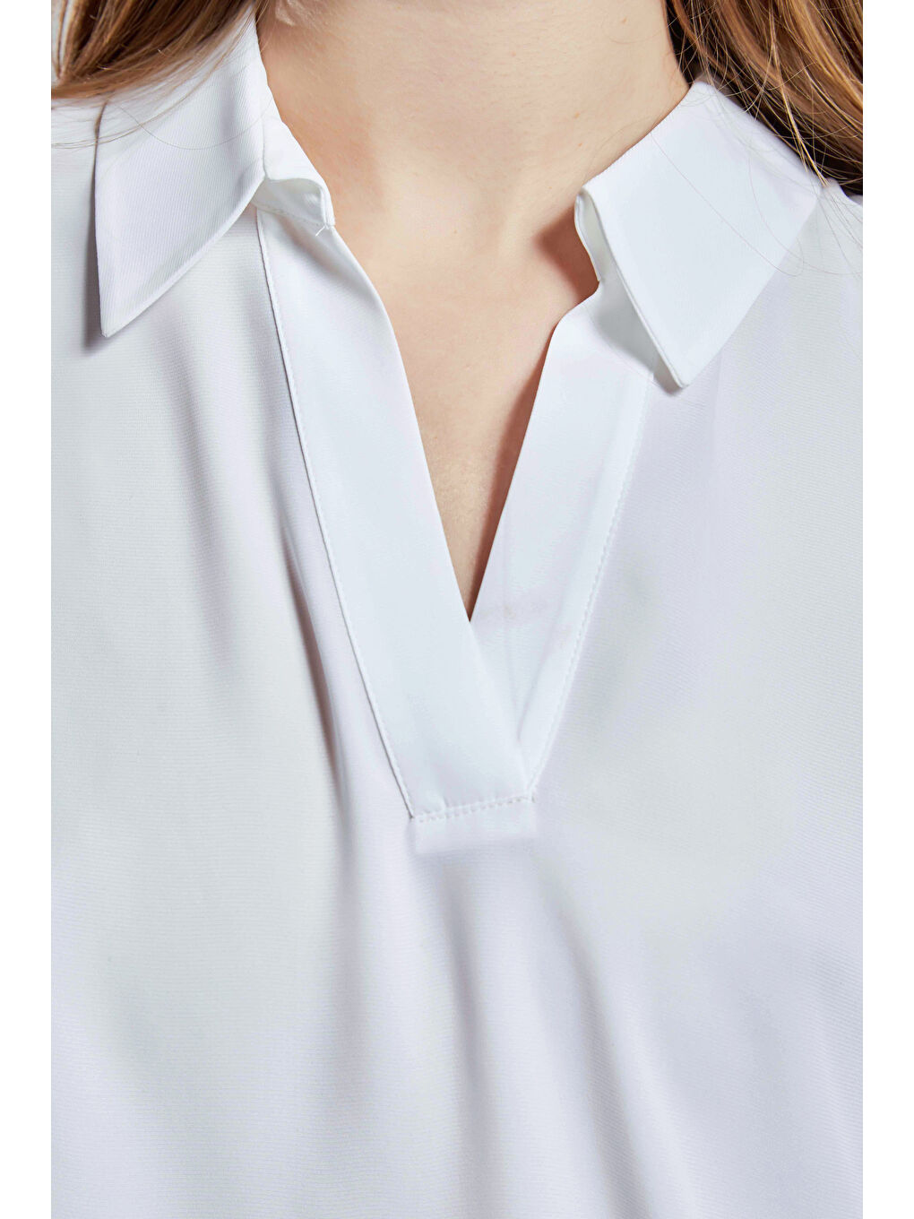 Beyaz Kadın Ekru Renk Yandan Bağcıklı İpek Kumaş Rahat Kesim Bluz-2