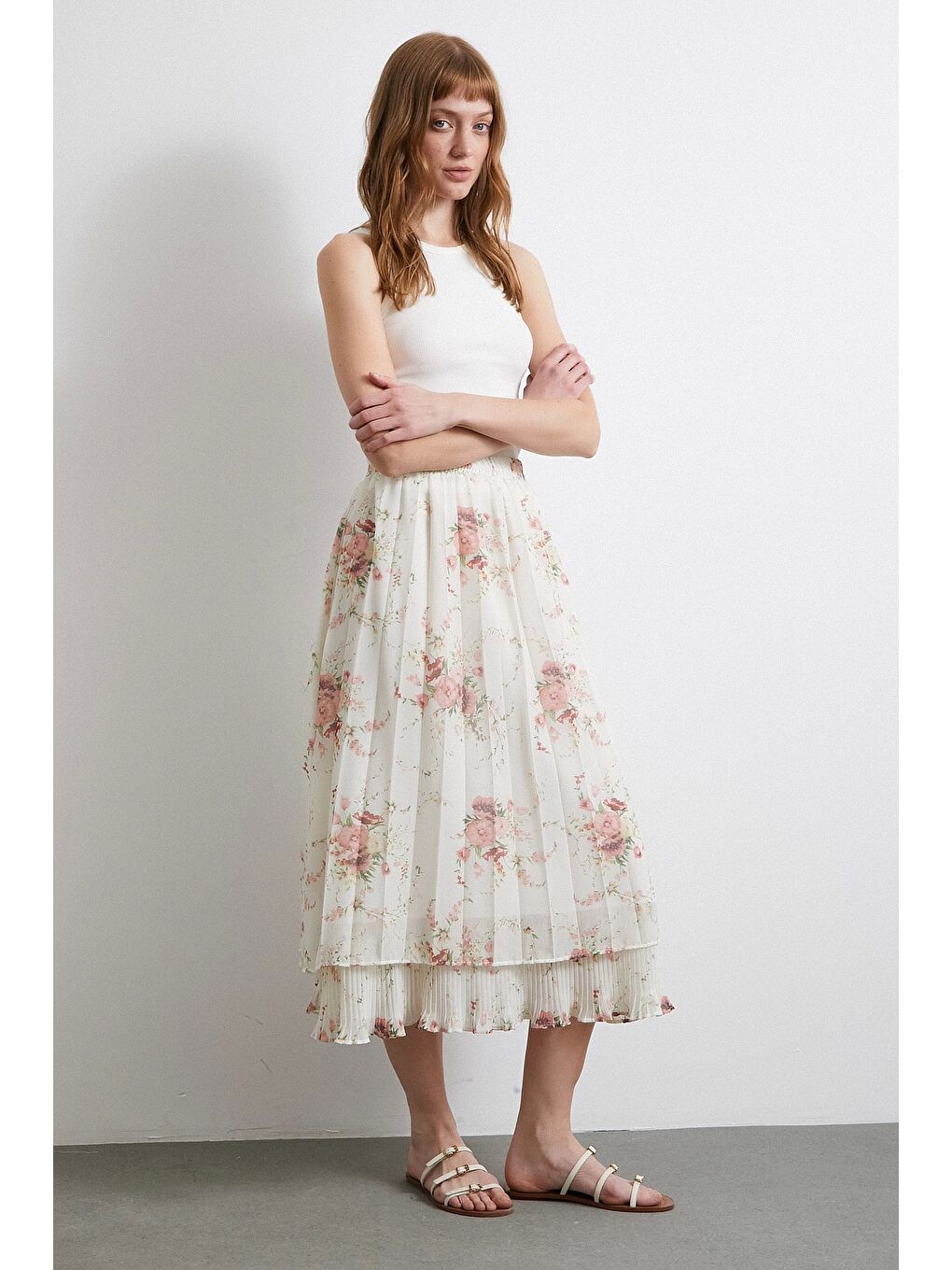 Ekru Fırfırlı Piliseli Etek Krem-2