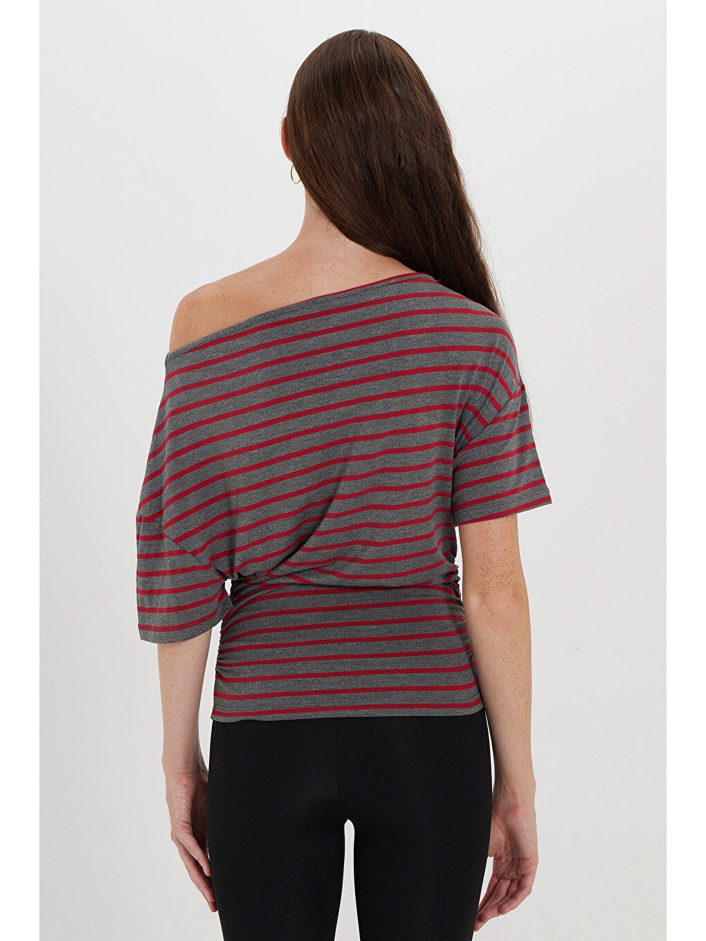 Kadın Regular Fit Klasik Kesim Asimetrik Yaka Yarasa Kol Çizgili Elastanlı Bordo Viskon Crop Bluz-6
