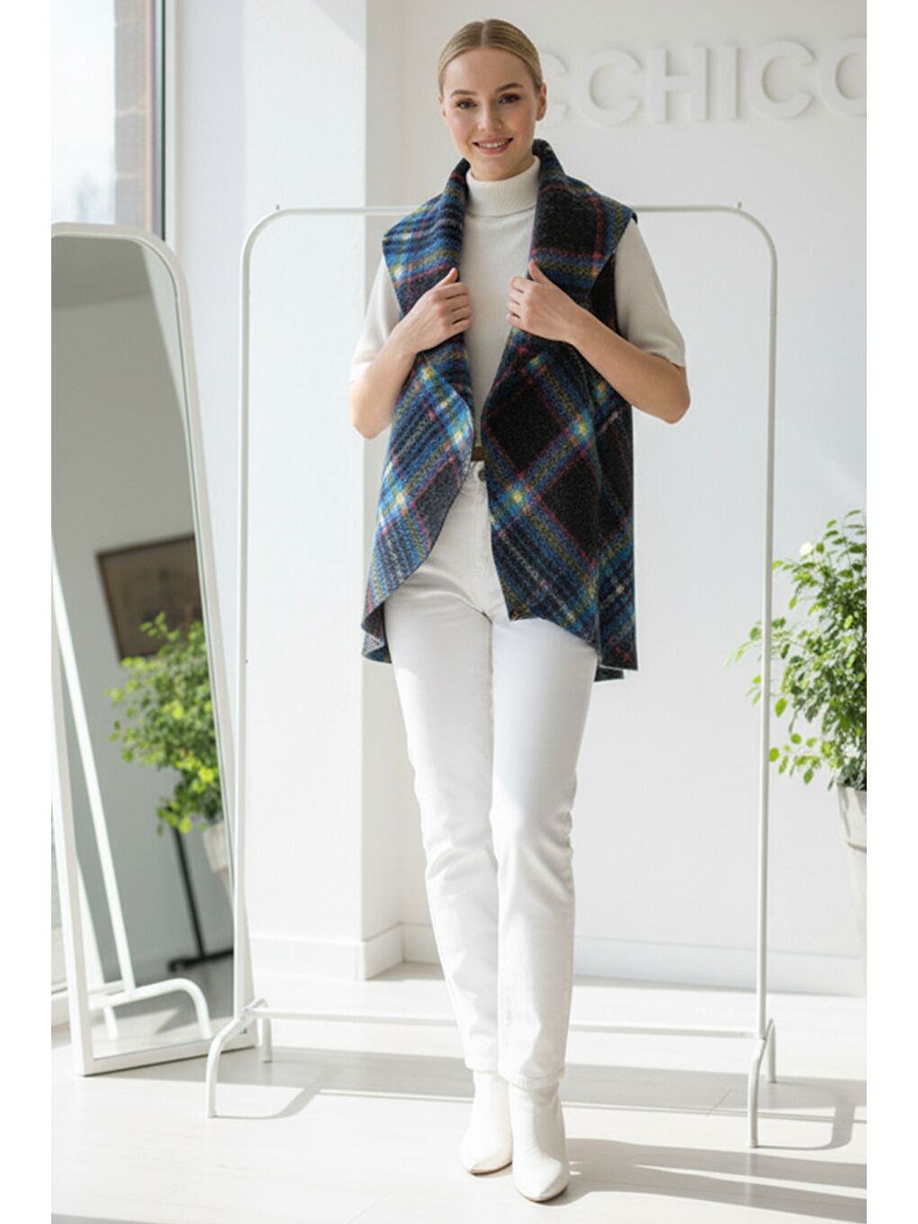 İtalyan Siyah-Mavi Şal Yaka Kolsuz Ekose Kapamasız Kalın Akrilik Uzun Oversize Dokuma Yelek 85 68-4