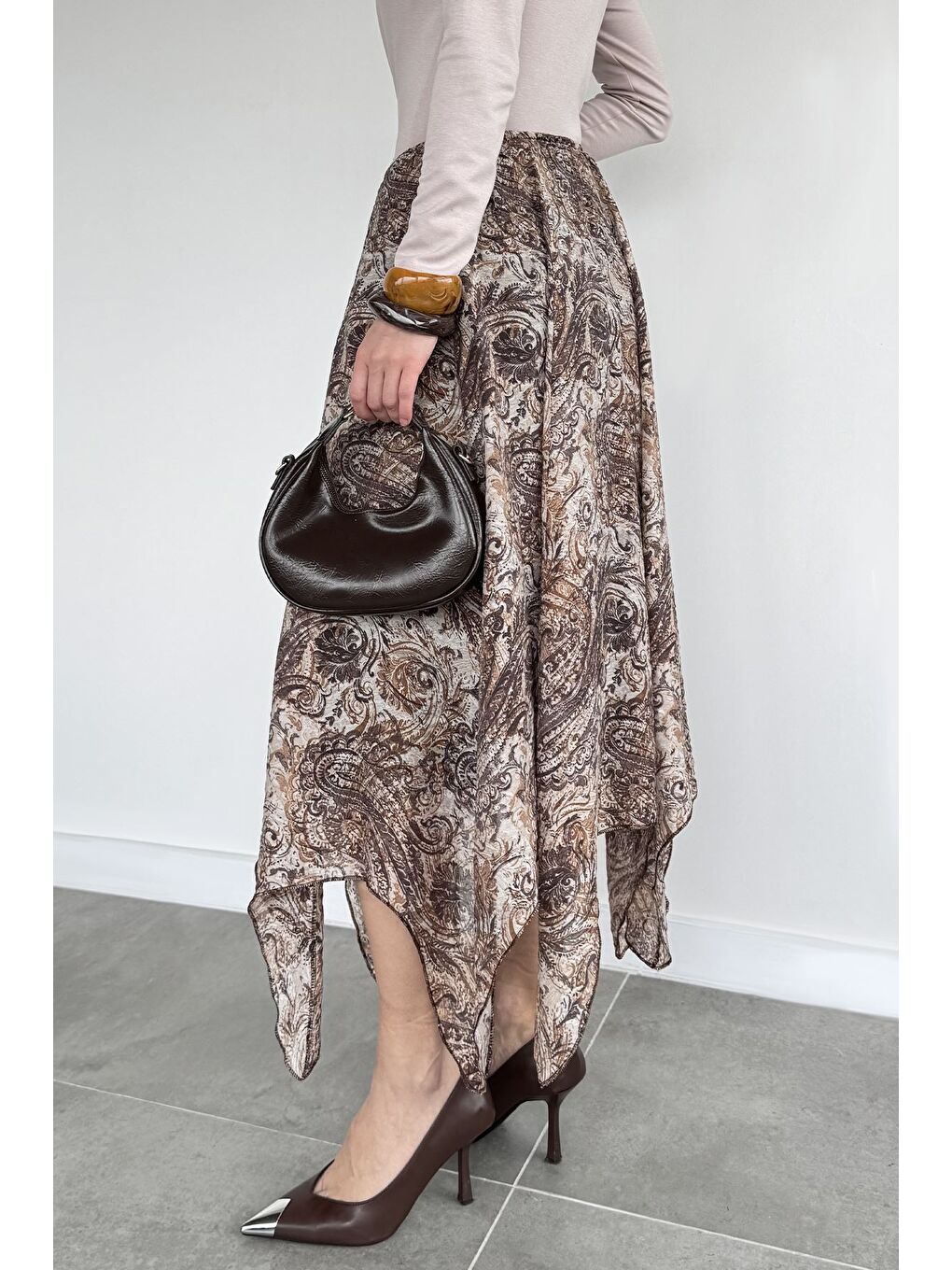 Kahverengi Kadın Bel Lastikli İç Astarlı Asimetrik Kesim Desenli Etek-2