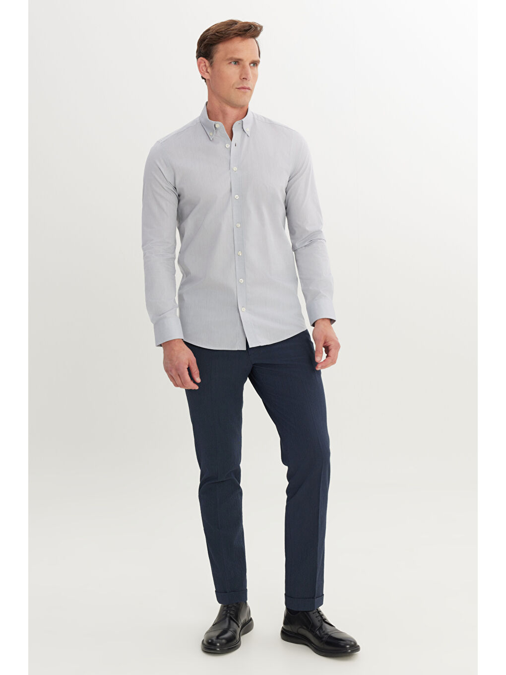 Erkek Gri Flamlı Slim Fit Dar Kesim Düğmeli Yaka Gömlek-1