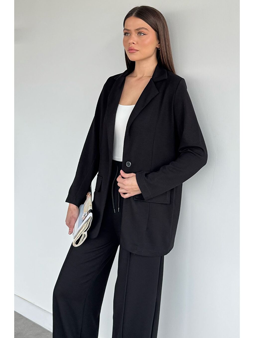 Siyah Kadın Tek Düğmeli Ceket Bel Lastikli Çimalı Pantolon İkili Takım-2