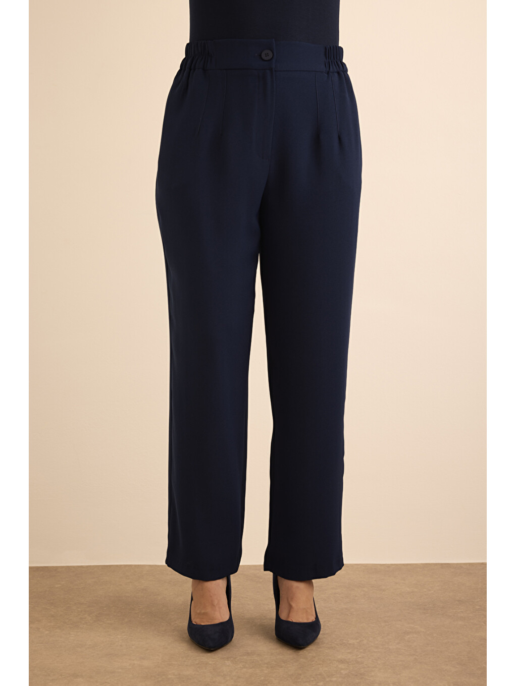 Lacivert Beli Lastik Detaylı Krep Pantolon-1