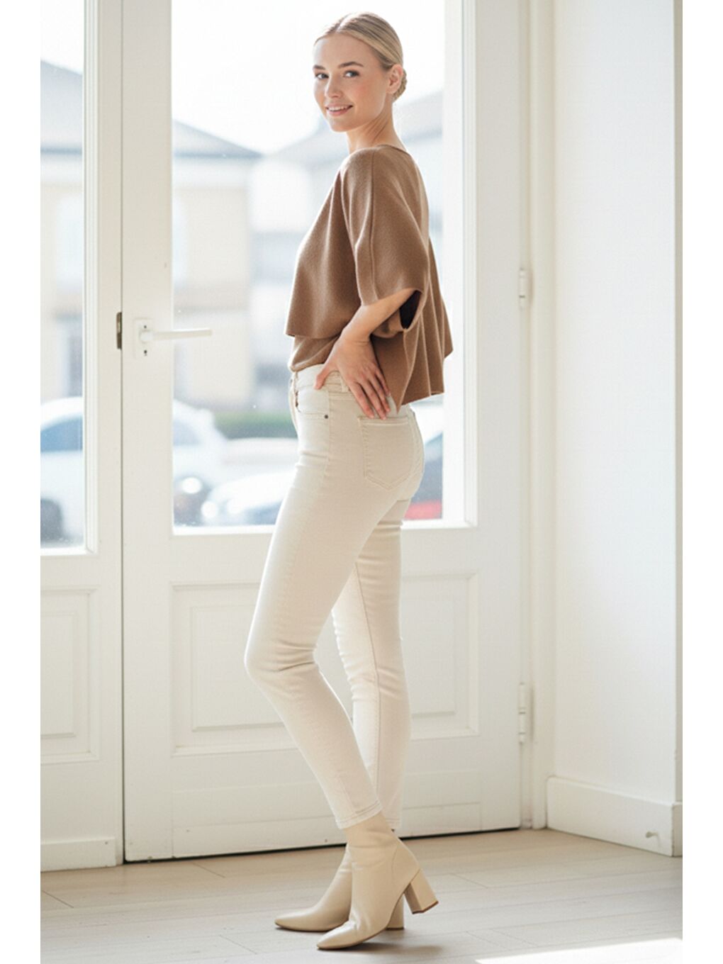 İtalyan Sütlü Kahverengi Kayık Yaka Mendil Kol Casual Akrilik Triko Kazak 55 60-4