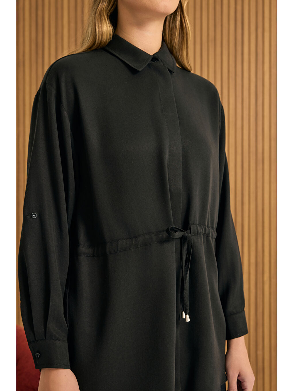 Siyah Beli Bağcıklı Lyocell Tunik-4