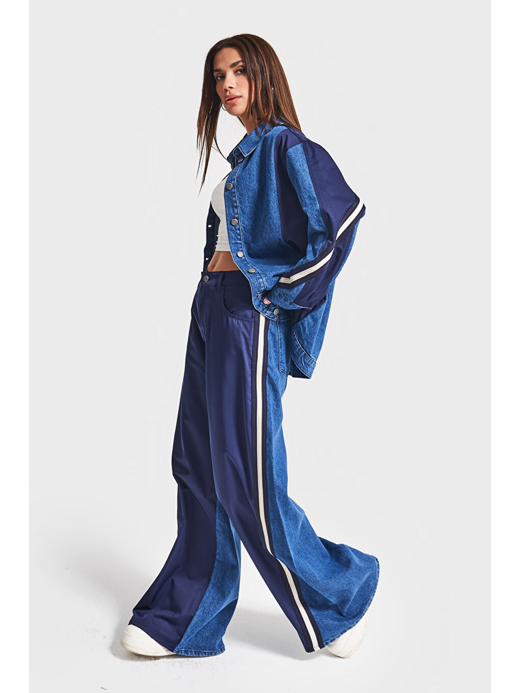 Mavi Kadın Jean Rengi 1w5-5 Palazzo Fit Bol Kesim Parçalı Kumaş Özel Tasarım Denim Pantolon-1