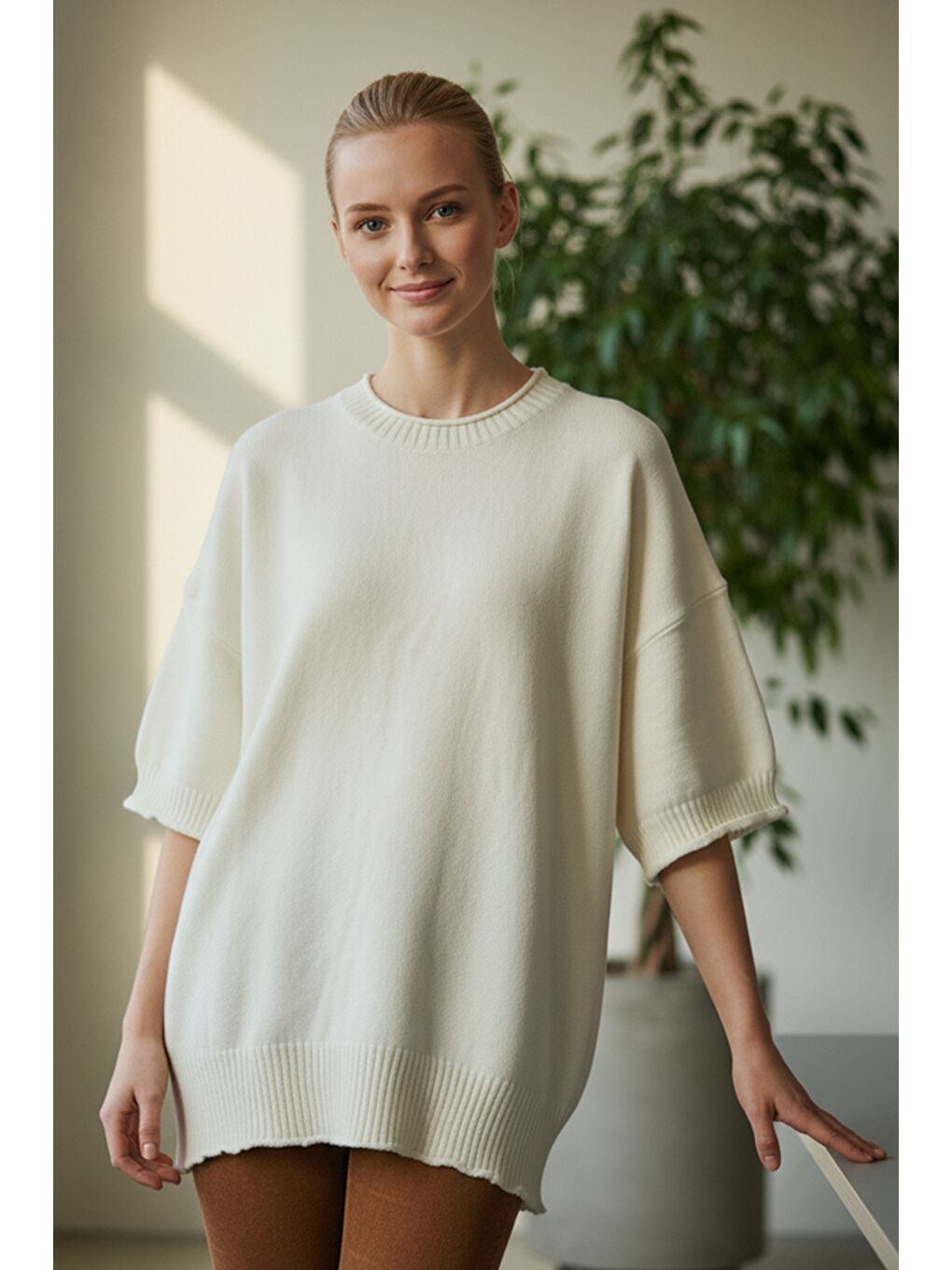 Ekru İtalyan Krem Rengi Bisiklet Yaka Kısa Kol Casual Akrilik Geniş Kesim Oversize Triko Kazak 73 65