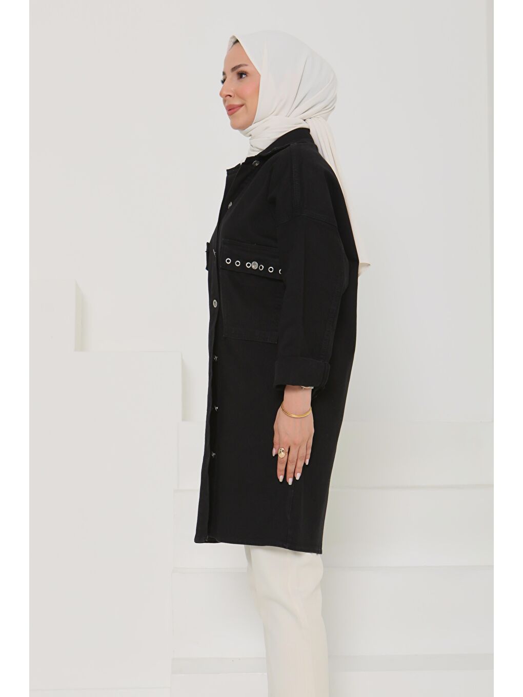 Kadın Oversize Kuş Gözü Cepli Jean Ceket Siyah   26579-5