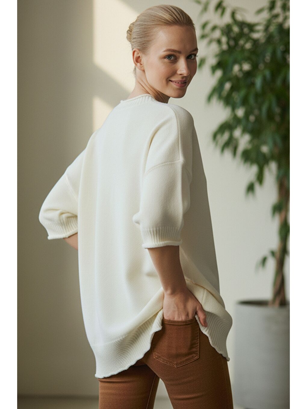 Ekru İtalyan Krem Rengi Bisiklet Yaka Kısa Kol Casual Akrilik Geniş Kesim Oversize Triko Kazak 73 65-2