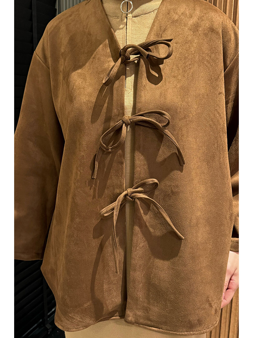 Kahverengi Kadın Ön Bağlamalı Tesettür Süet Ceket-5