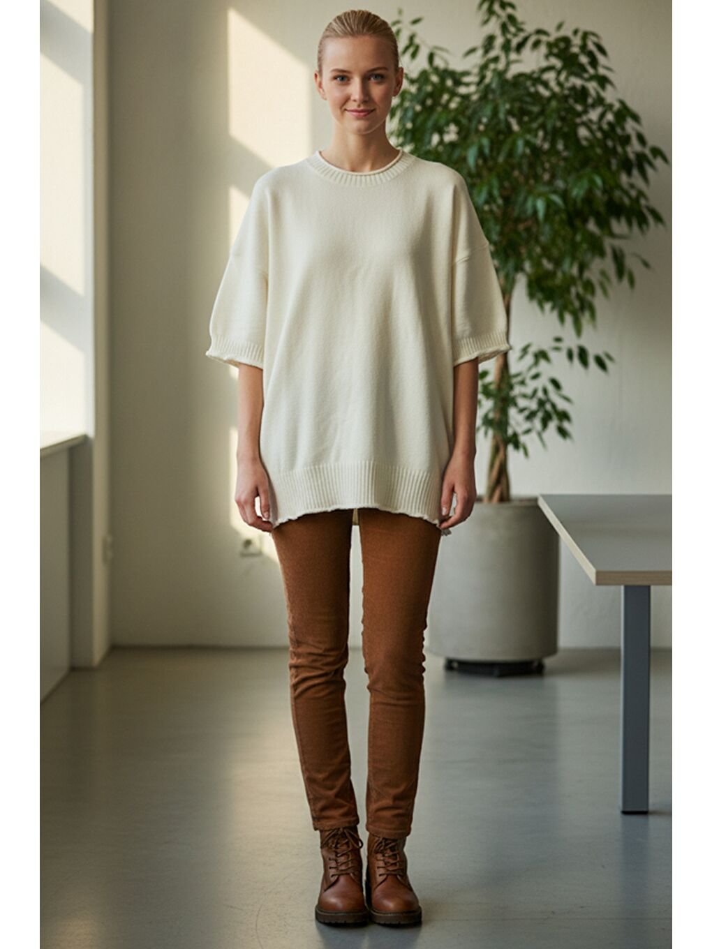 Ekru İtalyan Krem Rengi Bisiklet Yaka Kısa Kol Casual Akrilik Geniş Kesim Oversize Triko Kazak 73 65-3