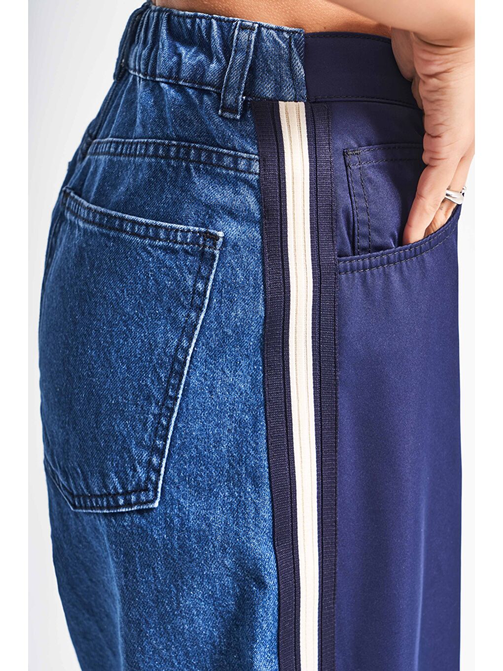 Mavi Kadın Jean Rengi 1w5-5 Palazzo Fit Bol Kesim Parçalı Kumaş Özel Tasarım Denim Pantolon-3