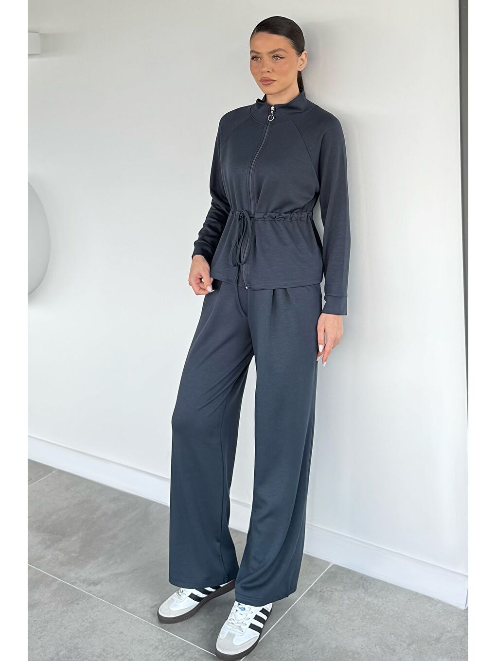 Gri Kadın Bel Büzgülü Kemerli Sweat Pantolon İkili Takım