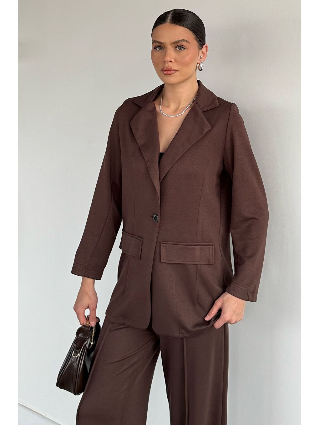 Kahverengi Kadın Tek Düğmeli Ceket Bel Lastikli Çimalı Pantolon İkili Takım-2