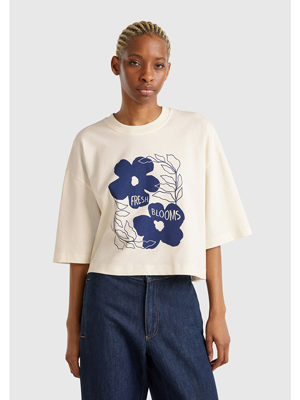 United Colors Of Benetton Ekru Kadın Krem 100 Pamuk Çiçek Desenli Boxy Fit T Shirt