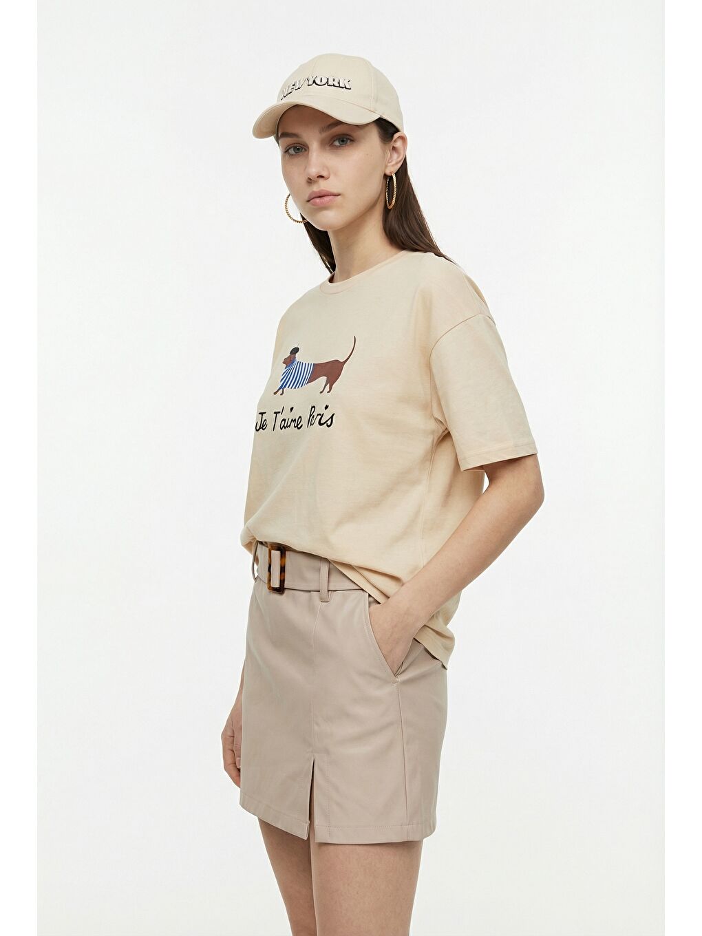 Yazı Nakışlı Köpek Baskılı Oversize Tişört Bej-2