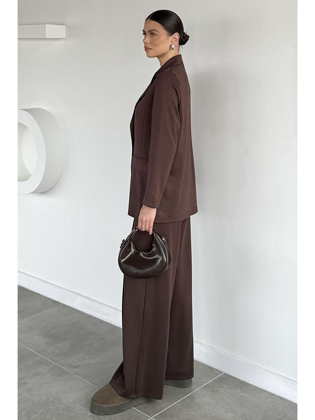 Kahverengi Kadın Tek Düğmeli Ceket Bel Lastikli Çimalı Pantolon İkili Takım-3