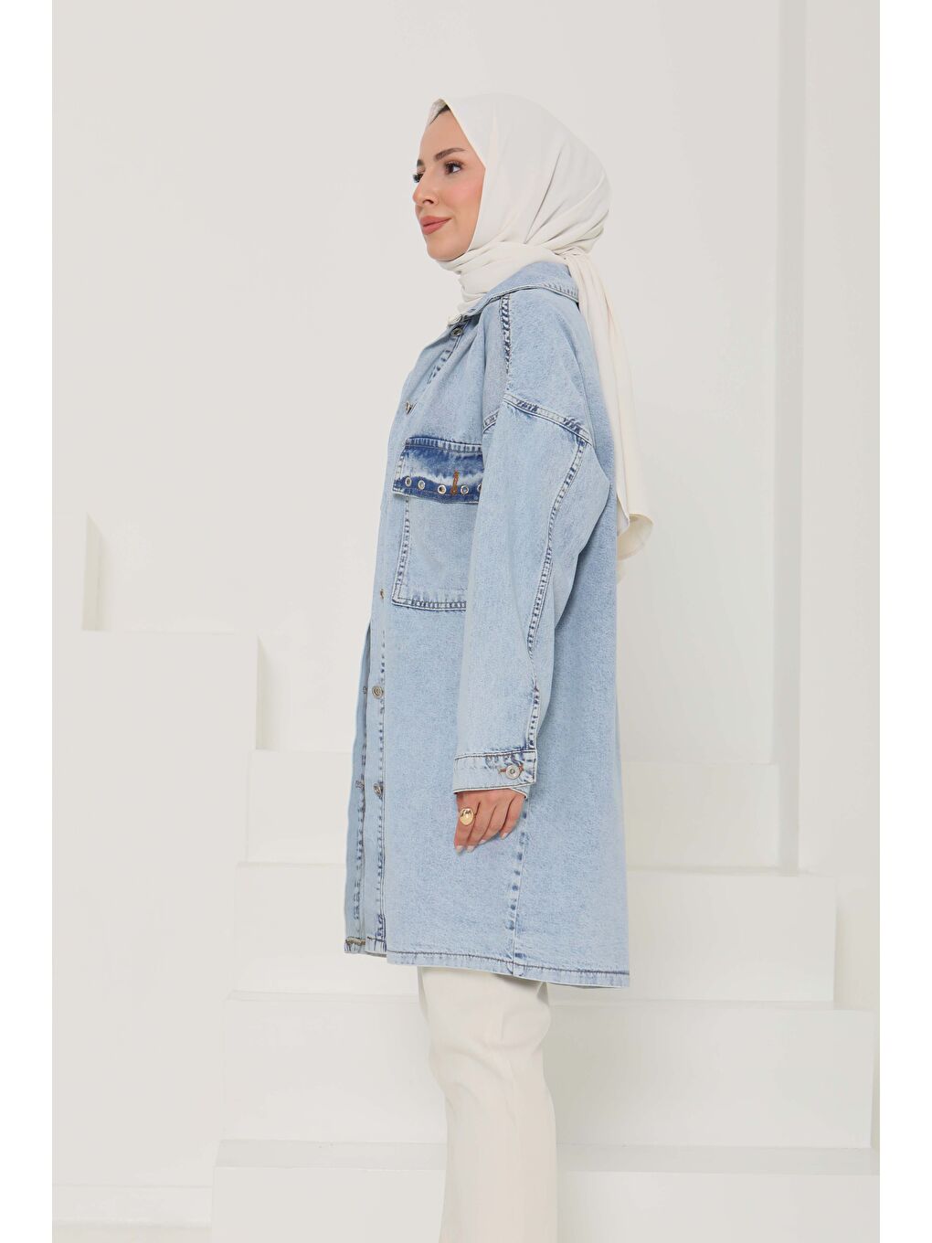 Kadın Oversize Kuş Gözü Cepli Jean Ceket Buz Mavi   26579-6