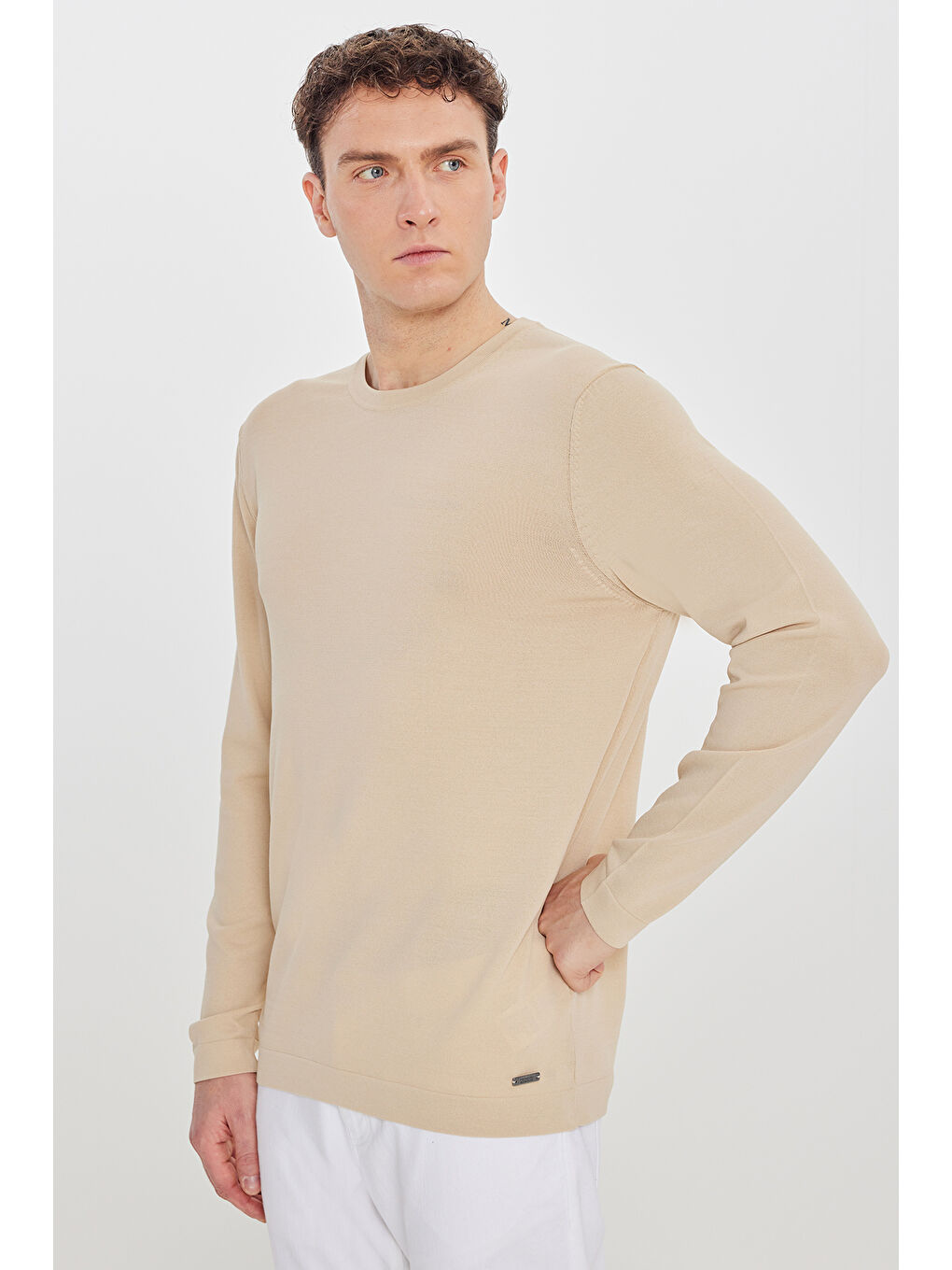 Erkek Bej Standart Fit Normal Kesim Bisiklet Yaka Triko Basic Kazak-2