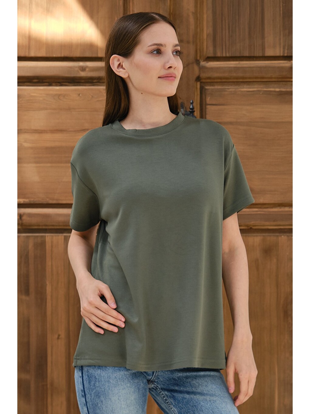 Yeşil Kadın Modal Kumaş Basic Oversize Tişört Bisiklet Yaka Günlük Salaş Tişört-1