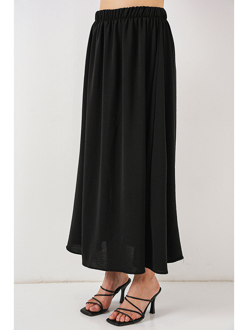 Kadın Uzun Ayrobin Etek 8050 - Siyah-1