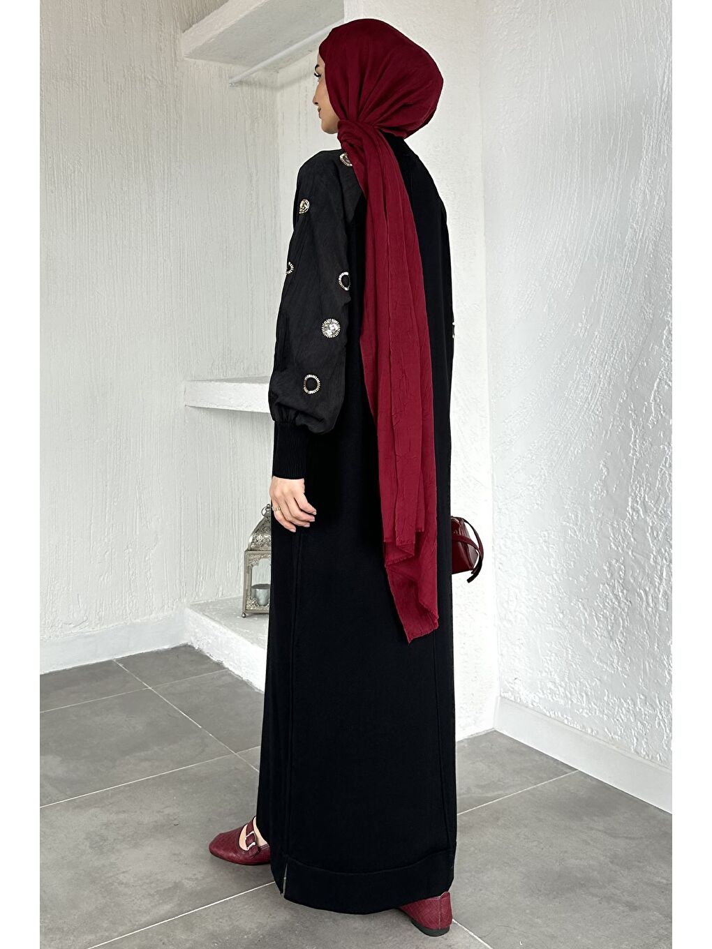 Siyah Kollar Taş İşlemeli Tesettür Triko Elbise-9