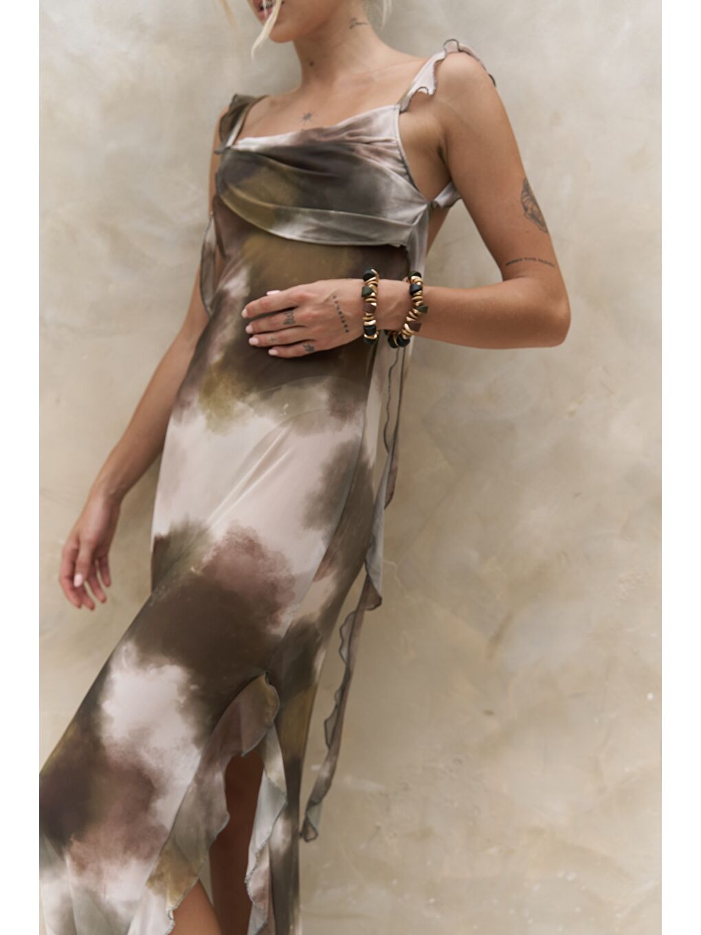 Magi Fırfır Detay Yeşil Uzun Elbise-6