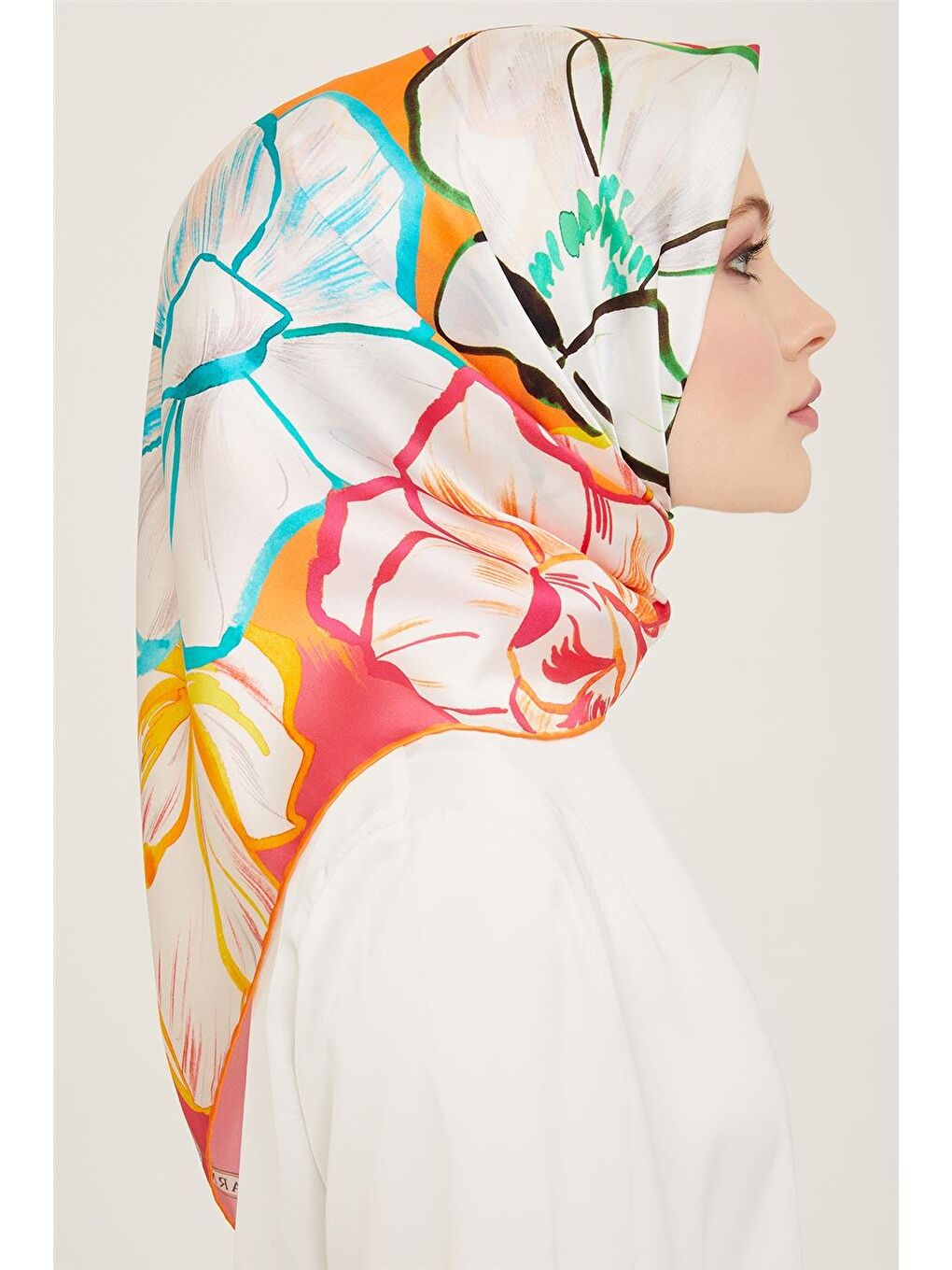 Karışık Çiçek Desenli Twill İpek Eşarp 24Ya9110 5 54-1