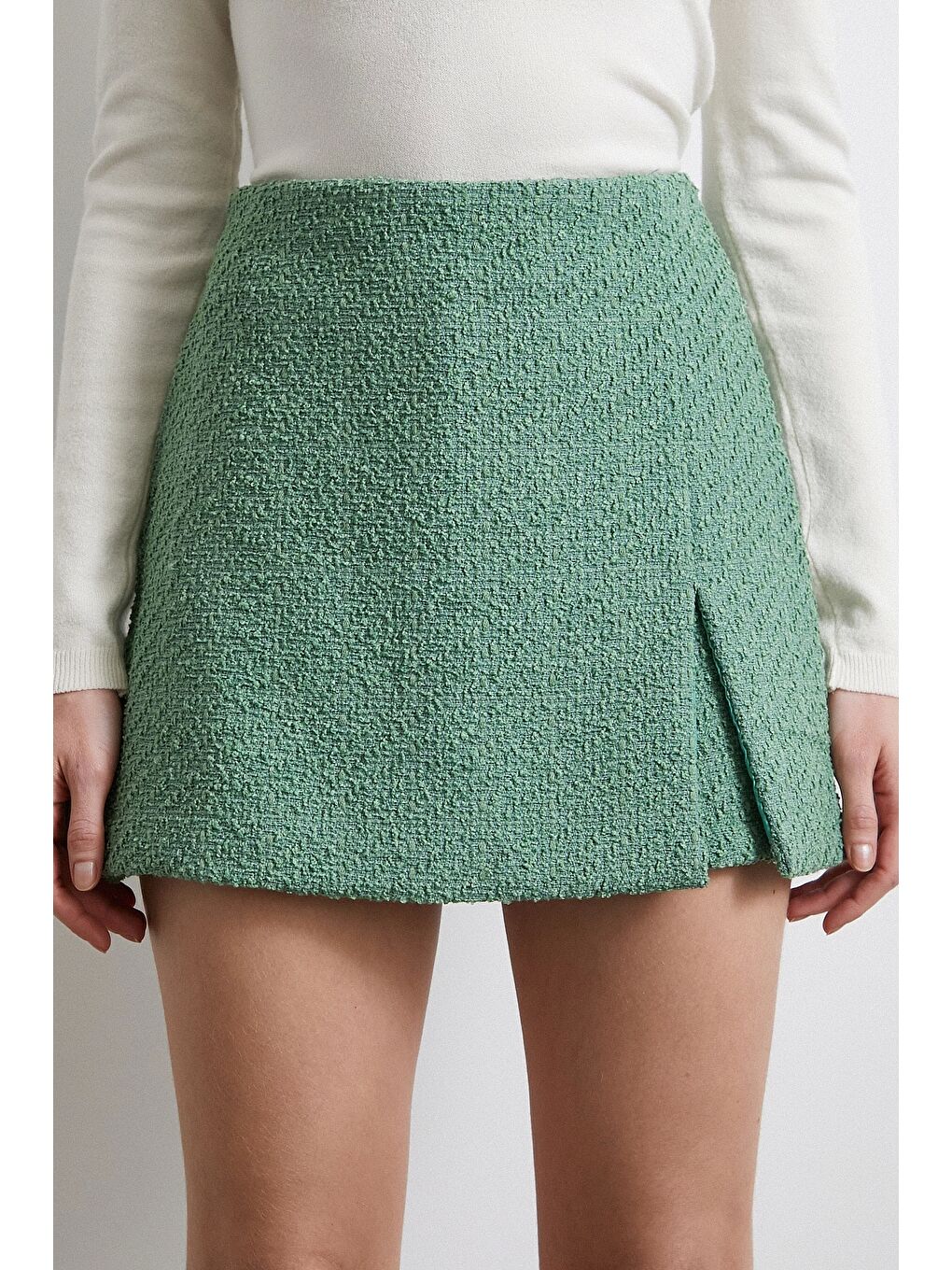 Yırtmaçlı Şort Etek Yeşil-4