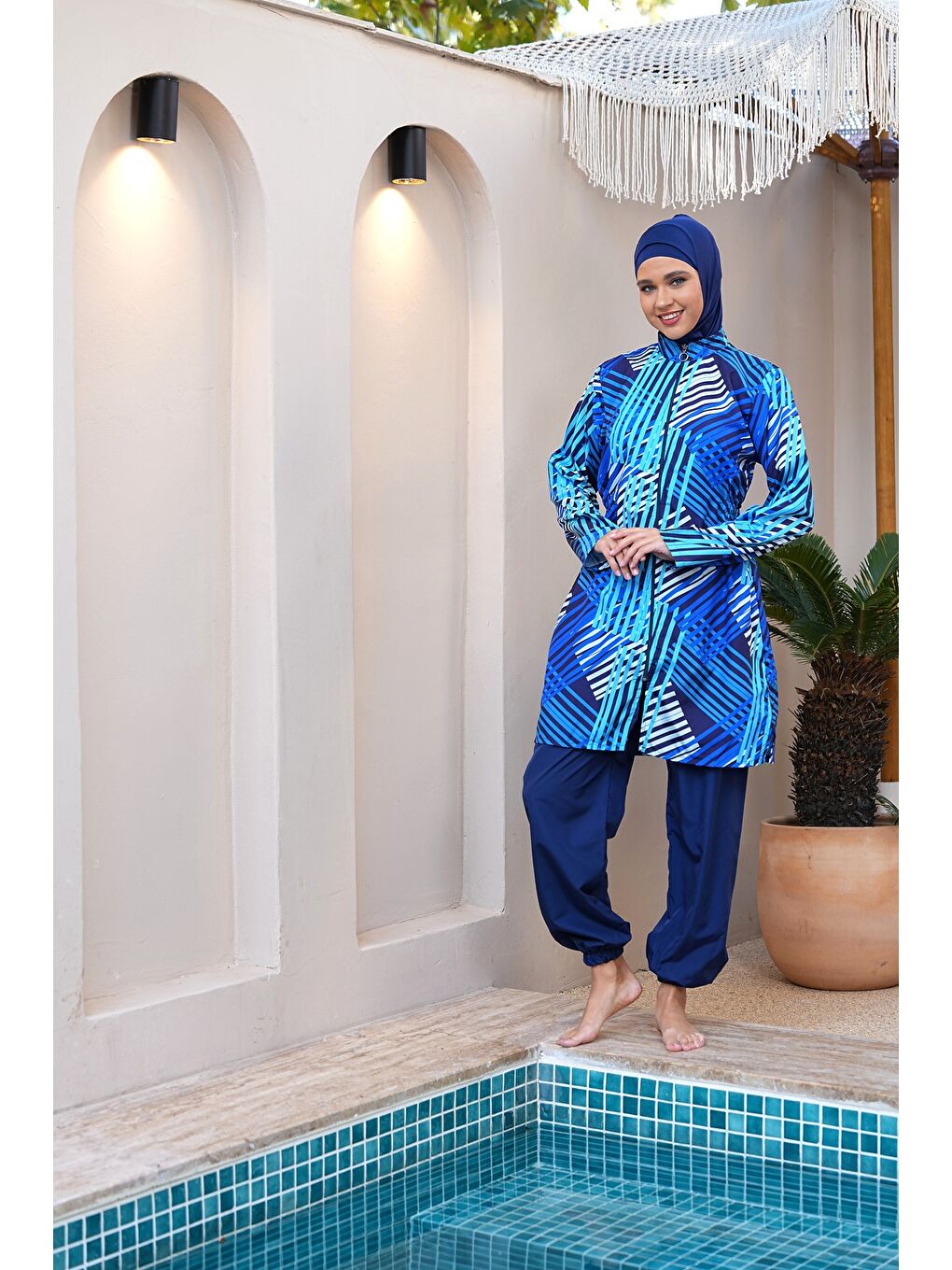 Lacivert Paraşüt Kumaş Boydan Fermuarlı Tam Kapalı Tesettür Mayo 3813-1