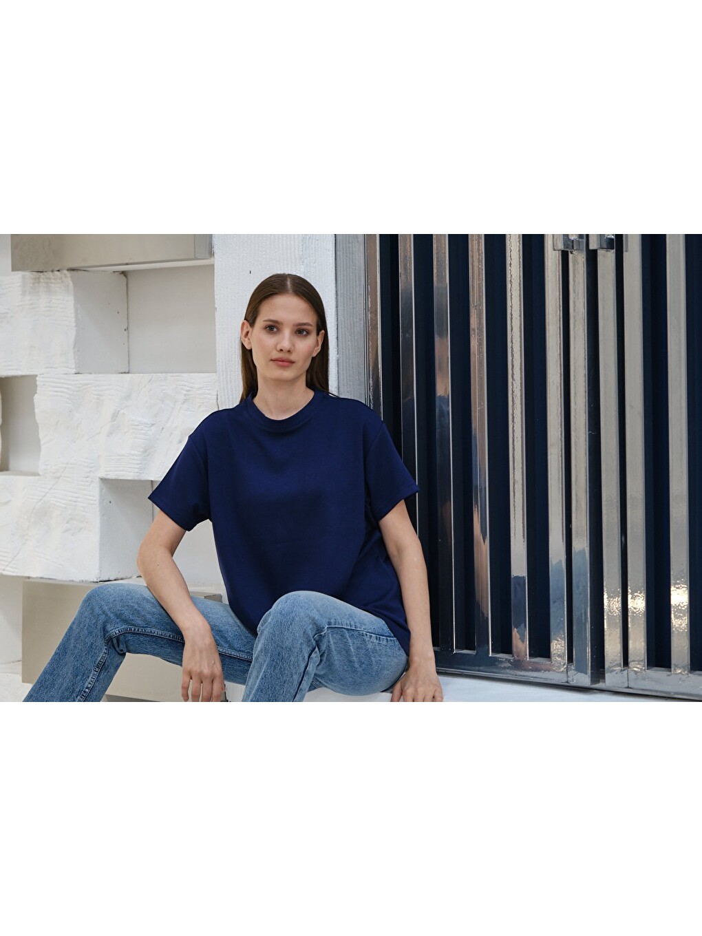 Lacivert Kadın Modal Kumaş Basic Oversize Tişört Bisiklet Yaka Günlük Salaş Tişört-6