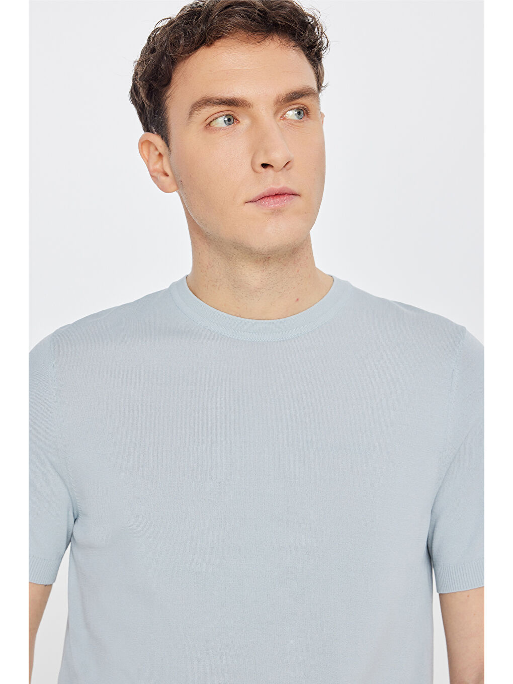 Mavi Erkek Mint Standart Fit Normal Kesim Bisiklet Yaka Triko Tişört-3